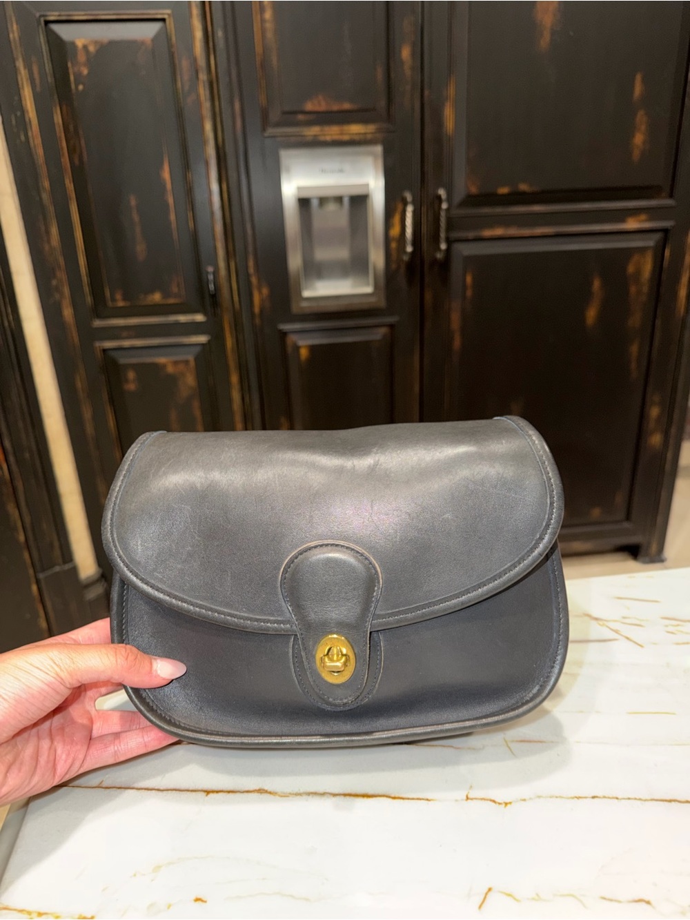 Vintage Coach 9954 Classic Prairie Bag Black Leather Shoulder Bag with Gold Turn